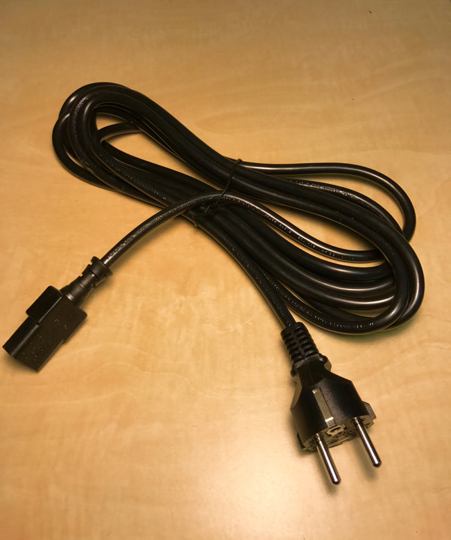 Power Cord - EURO to IEC - 4 Meter - 18 AWG