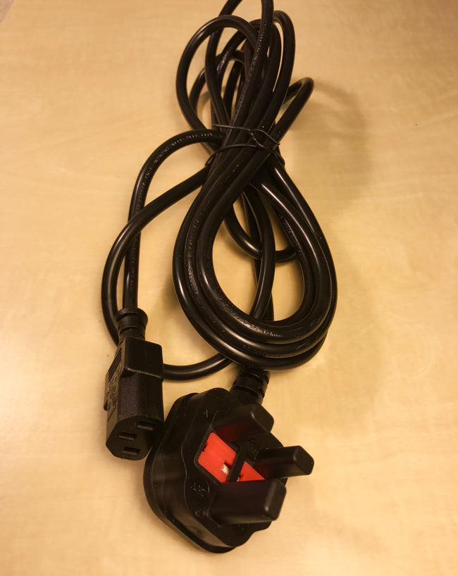 Power Cord - UK to IEC - 4 Meter - 18 AWG